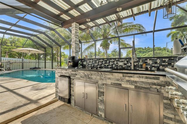 3806 SW 166th Ave, Miramar, FL 33027