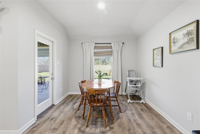 8104 Kelsey Ln Lane, Iowa, LA 70647