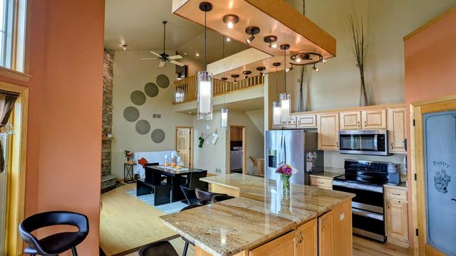 N100W17560 Whitetail Run, Germantown, WI 53022