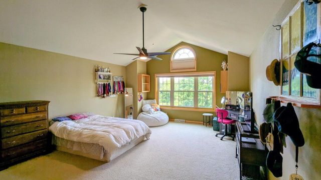 N100W17560 Whitetail Run, Germantown, WI 53022