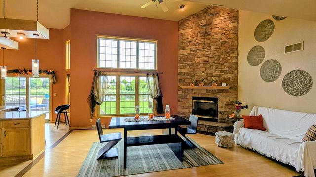 N100W17560 Whitetail Run, Germantown, WI 53022