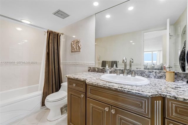 3546 S Ocean Blvd 918, South Palm Beach, FL 33480