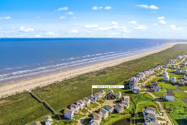 4223 King Rail Circle, Galveston, TX 77554