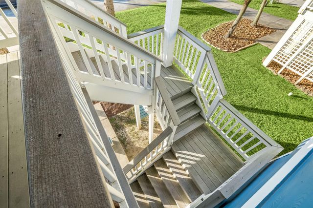 4223 King Rail Circle, Galveston, TX 77554