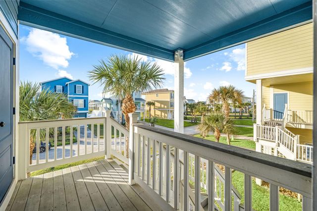 4223 King Rail Circle, Galveston, TX 77554