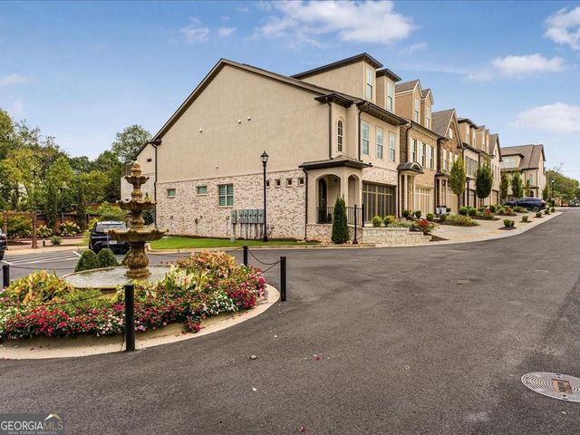 120 Via Roma, Woodstock, GA 30188