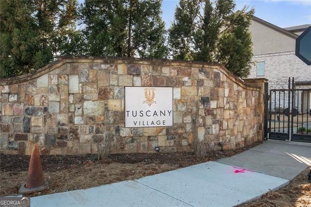 120 Via Roma, Woodstock, GA 30188