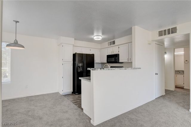 5710 East Tropicana Avenue 2088, Las Vegas, NV 89122