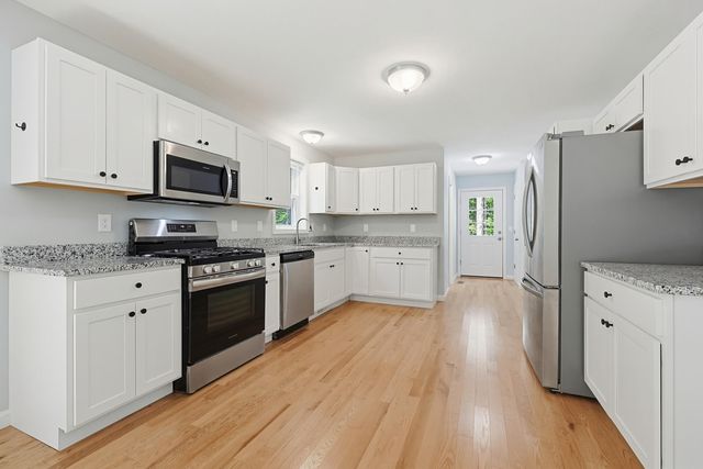 70 2nd NH Turnpike, Antrim, NH 03440