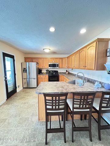7705 Kenbrook Pl, Louisville, KY 40258
