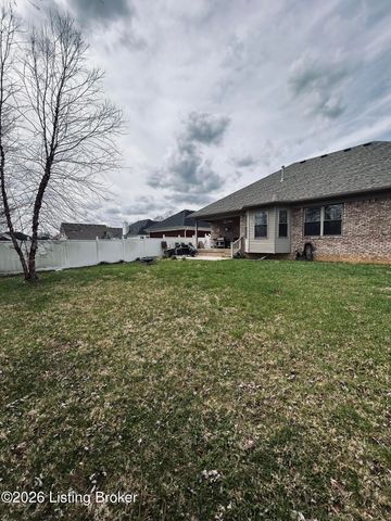 7705 Kenbrook Pl, Louisville, KY 40258