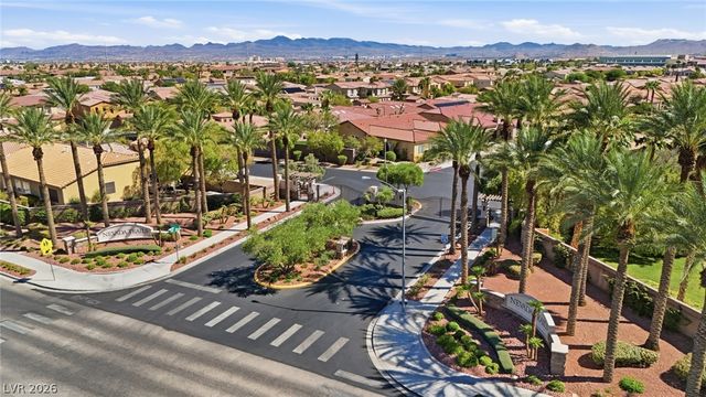 7856 Arroyo Glen Court, Las Vegas, NV 89113
