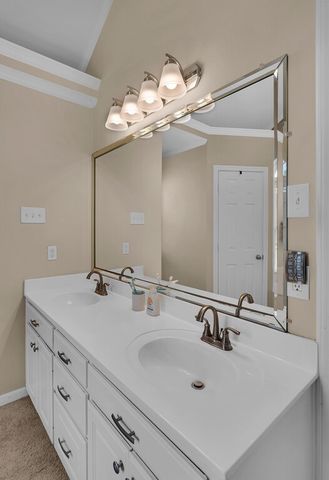 1060 Cheyenne Trail, Hewitt, TX 76643