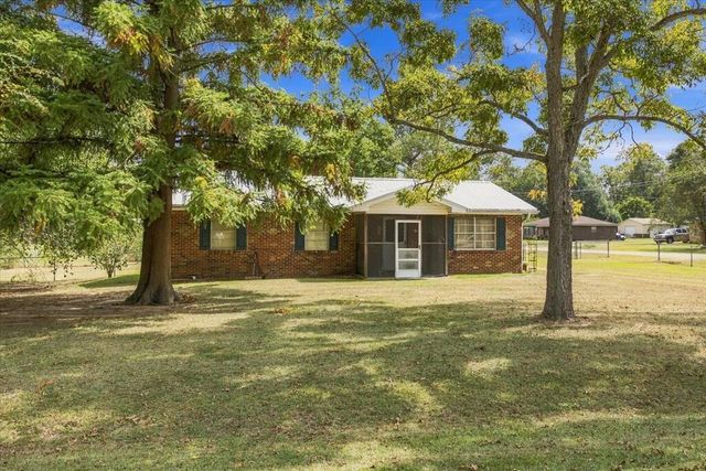 100 Arvie Drive, Dothan, AL 36301