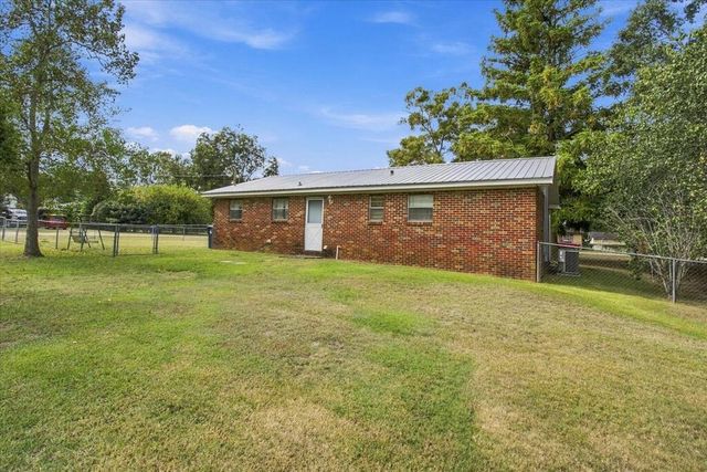 100 Arvie Drive, Dothan, AL 36301