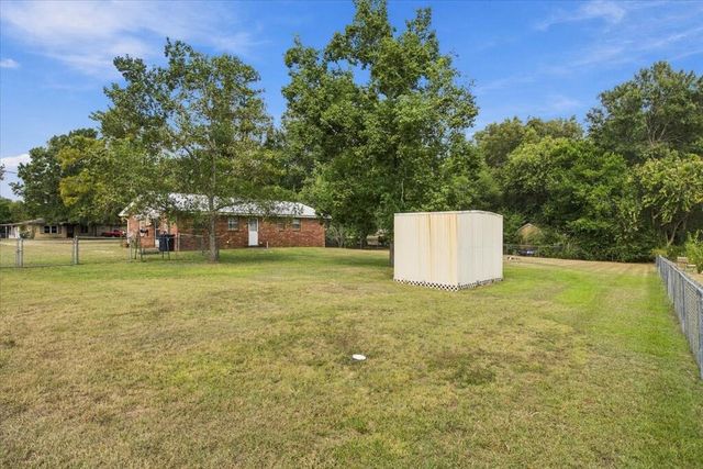 100 Arvie Drive, Dothan, AL 36301