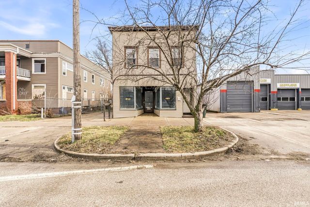 2212 S Michigan Street, South Bend, IN 46613