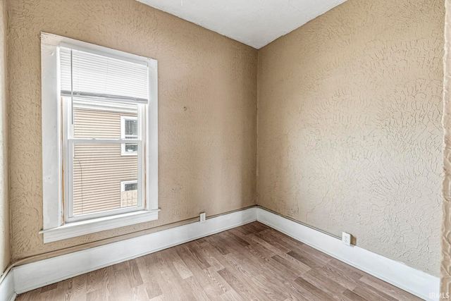 2212 S Michigan Street, South Bend, IN 46613