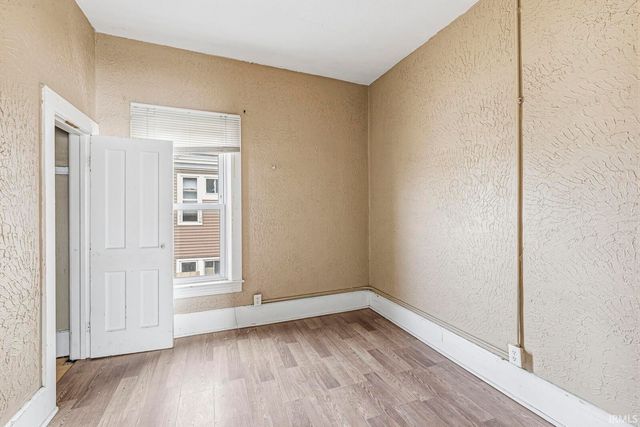 2212 S Michigan Street, South Bend, IN 46613