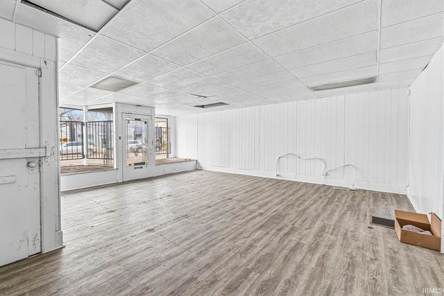 2212 S Michigan Street, South Bend, IN 46613