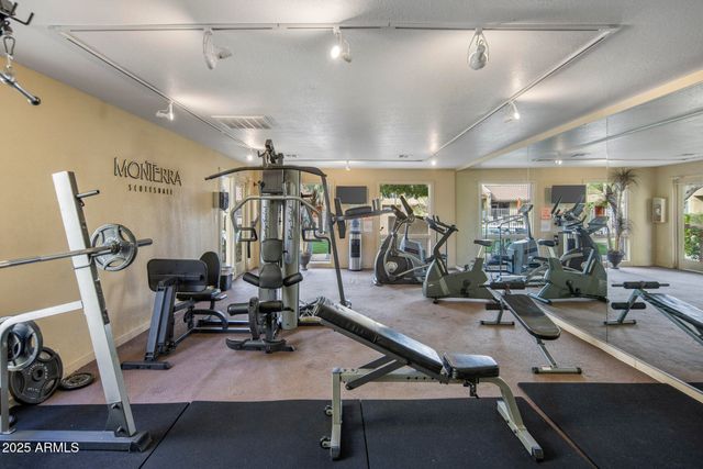 5877 N GRANITE REEF Road 2212, Scottsdale, AZ 85250