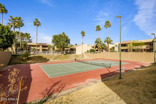 5877 N GRANITE REEF Road 2212, Scottsdale, AZ 85250