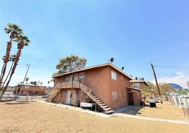 536 North Circle, Las Vegas, NV 89119