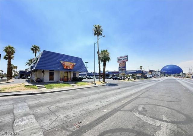 536 North Circle, Las Vegas, NV 89119