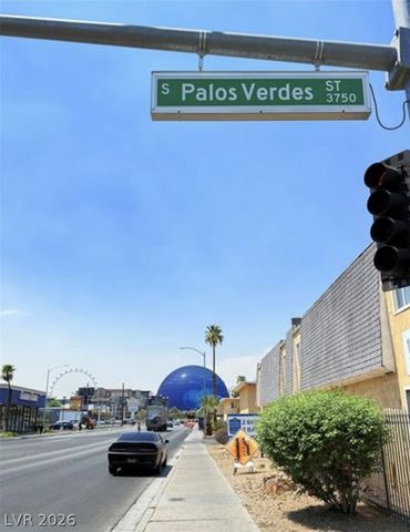 536 North Circle, Las Vegas, NV 89119