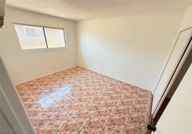 536 North Circle, Las Vegas, NV 89119