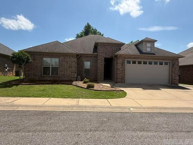 2465 EIGHTEEN Loop, Conway, AR 72034