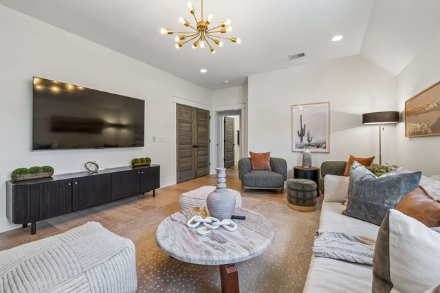 112 Sterling Rd, Hendersonville, TN 37075