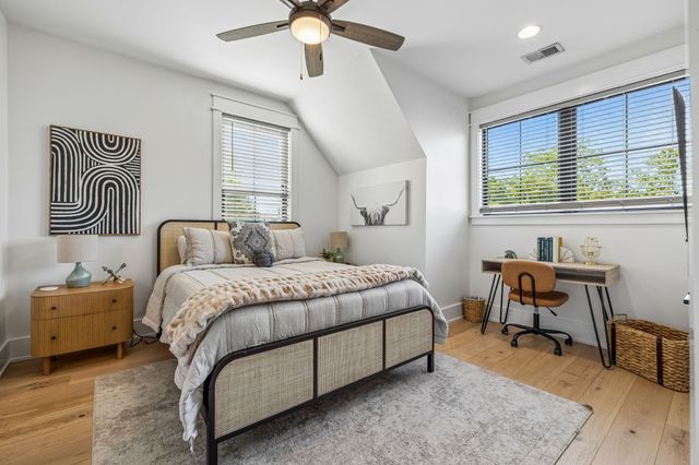 112 Sterling Rd, Hendersonville, TN 37075