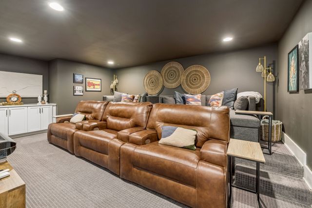 112 Sterling Rd, Hendersonville, TN 37075
