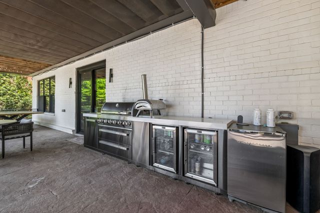 112 Sterling Rd, Hendersonville, TN 37075