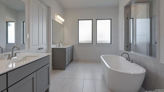 252 Haby Hill, San Antonio, TX 78253