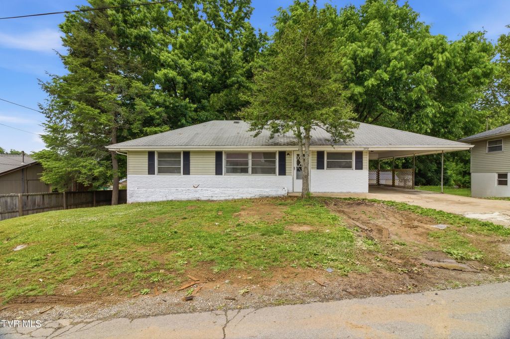 2858 Ashley Street, Kingsport, TN 37664