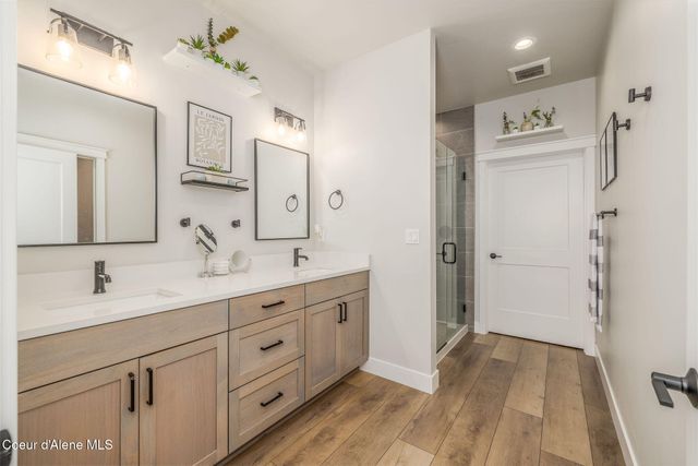 3351 N Blaze LOOP, Post Falls, ID 83854