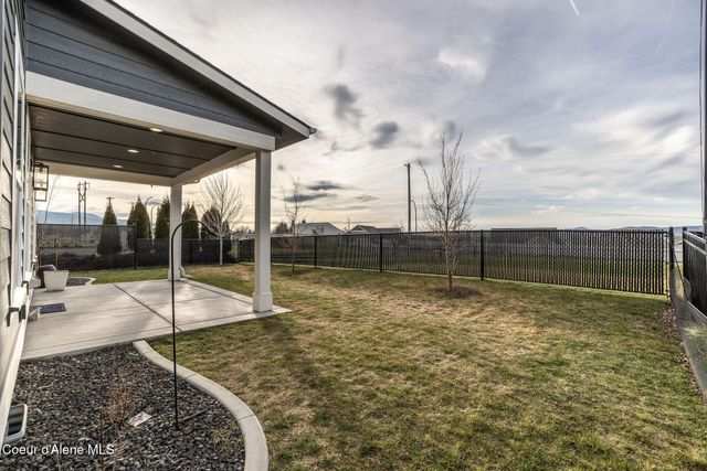 3351 N Blaze LOOP, Post Falls, ID 83854