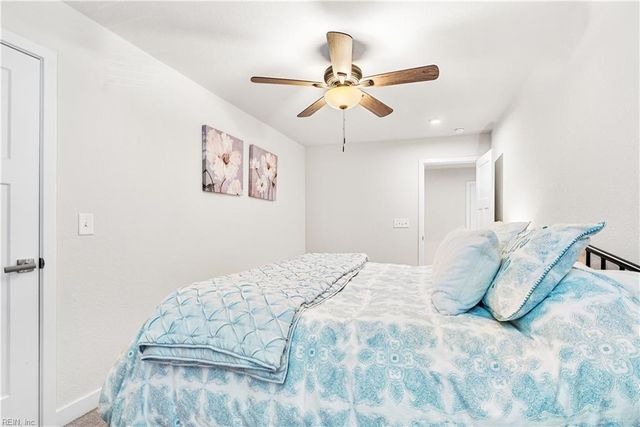 1728 Barkadeer CV, Chesapeake, VA 23323