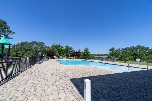 1728 Barkadeer CV, Chesapeake, VA 23323