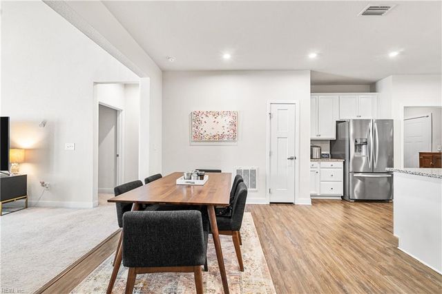 1728 Barkadeer CV, Chesapeake, VA 23323
