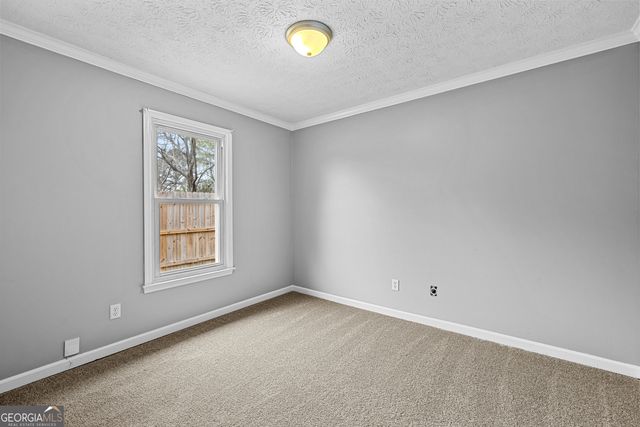 240 N Hampton Drive, Fayetteville, GA 30215