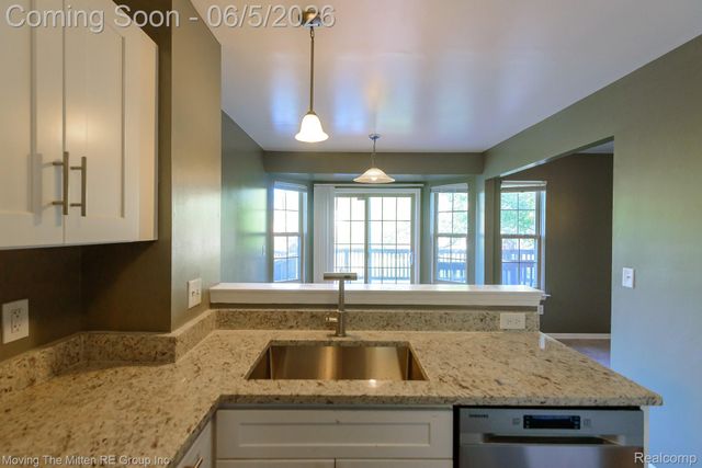 8691 Ironwood Drive, Van Buren Charter Township, MI 48111
