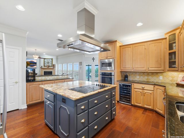 186 SCOUT LN, Spring Branch, TX 78070
