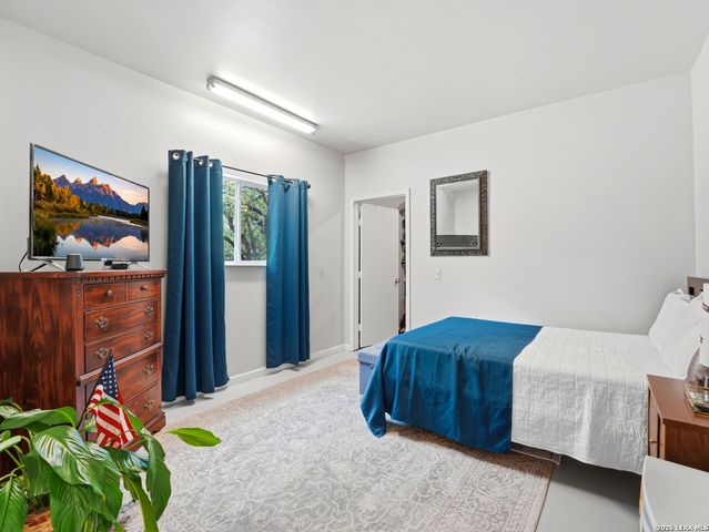 186 SCOUT LN, Spring Branch, TX 78070