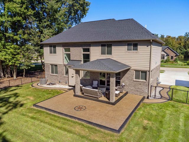 54321 Deadwood Lane, Shelby Twp, MI 48316
