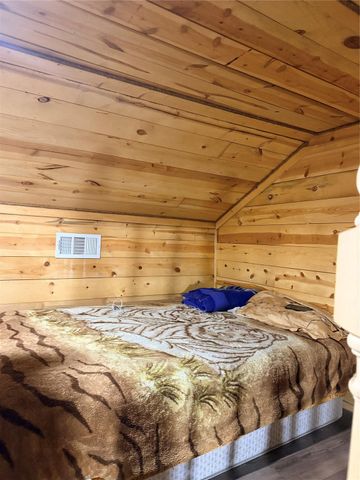 275 County Road 3417, Cleveland, TX 77327