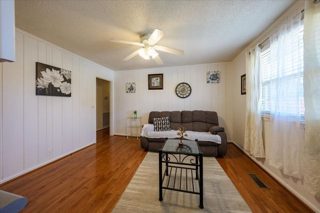 127 Scotch St, Hendersonville, TN 37075