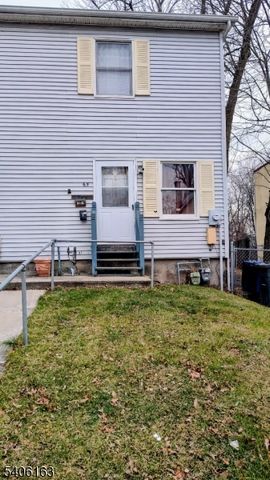 65 Hamilton St 2, East Orange City, NJ 07017
